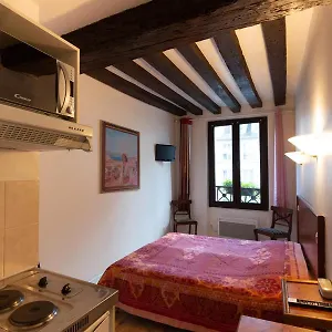 Ξενοδοχείο με διαμερίσματα De Bourgogne